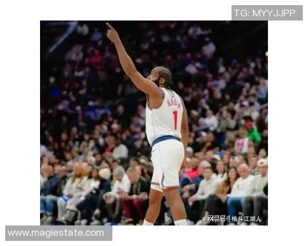 伤病突袭！博格丹腿筋撕裂，快船后卫线平衡被打破，争冠添变数